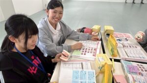 【歯科衛生学科】２年生から１年生へブラッシング指導